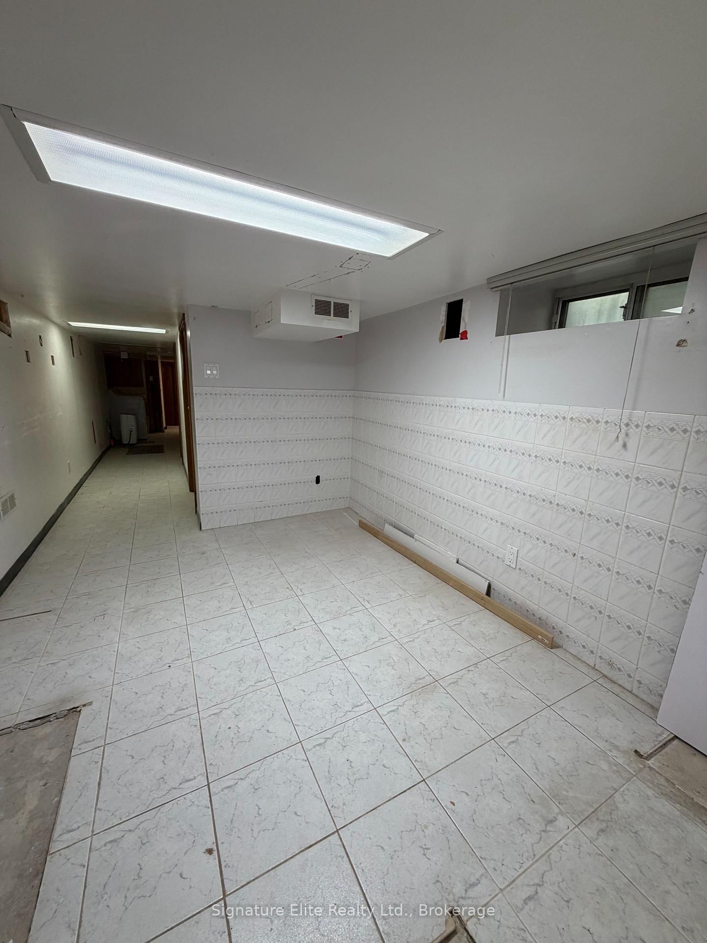 364 Winona Drive • Toronto, ON photo 24