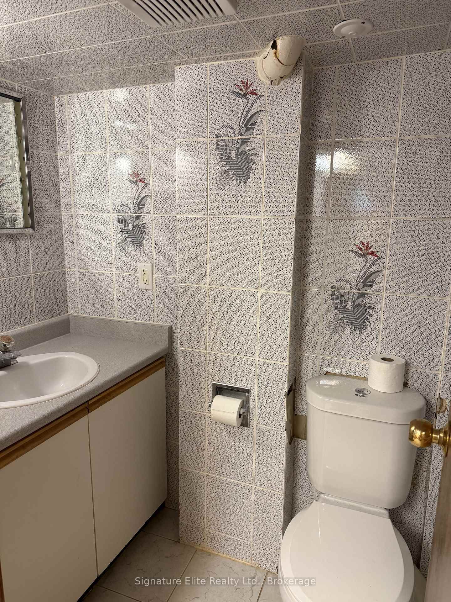 364 Winona Drive • Toronto, ON photo 25