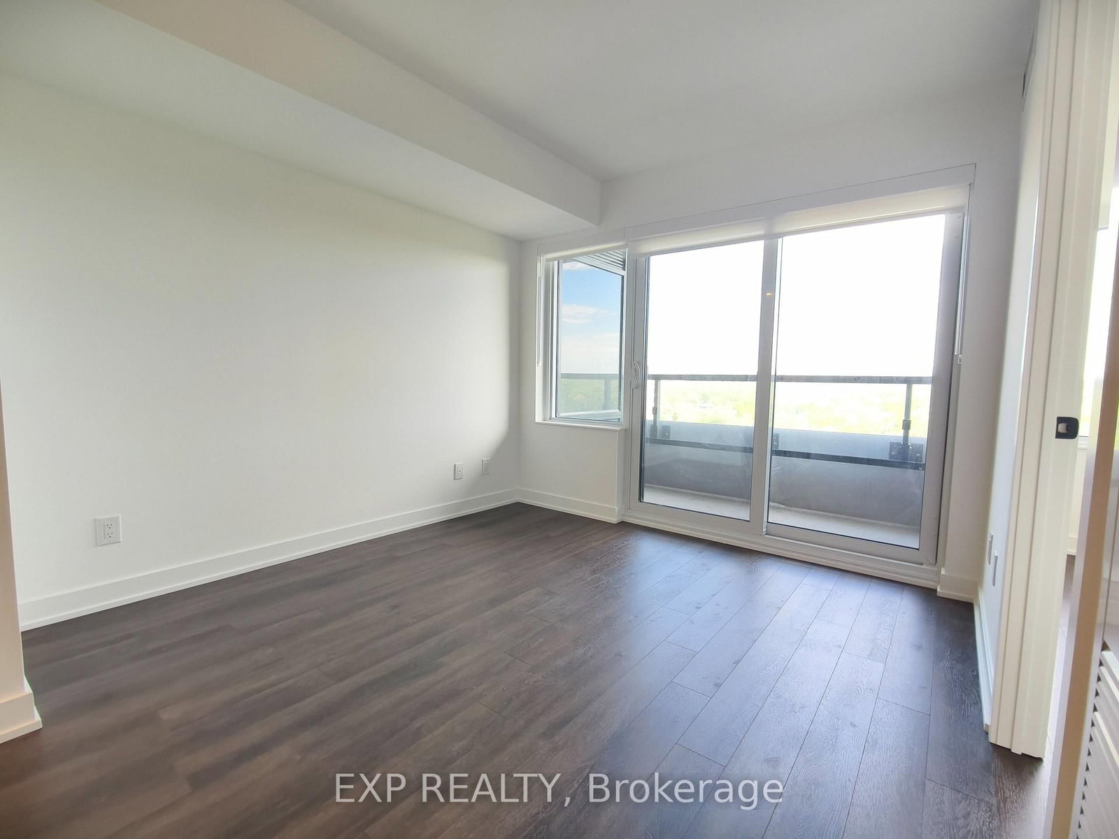 609 Sherbourne Street, Unit 1405 - Photo 6