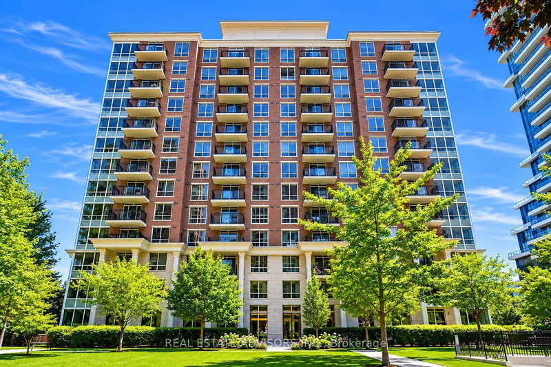 home for lease on 101-1103 Leslie Street