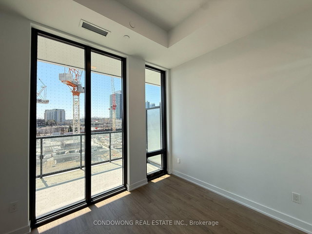 212 - 29 Green Trail Court
