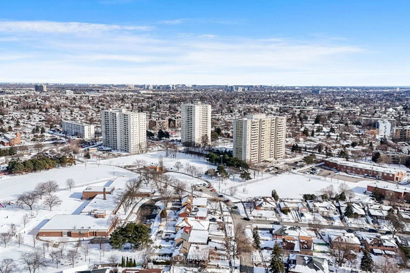 1603 - 1338 York Mills Road
