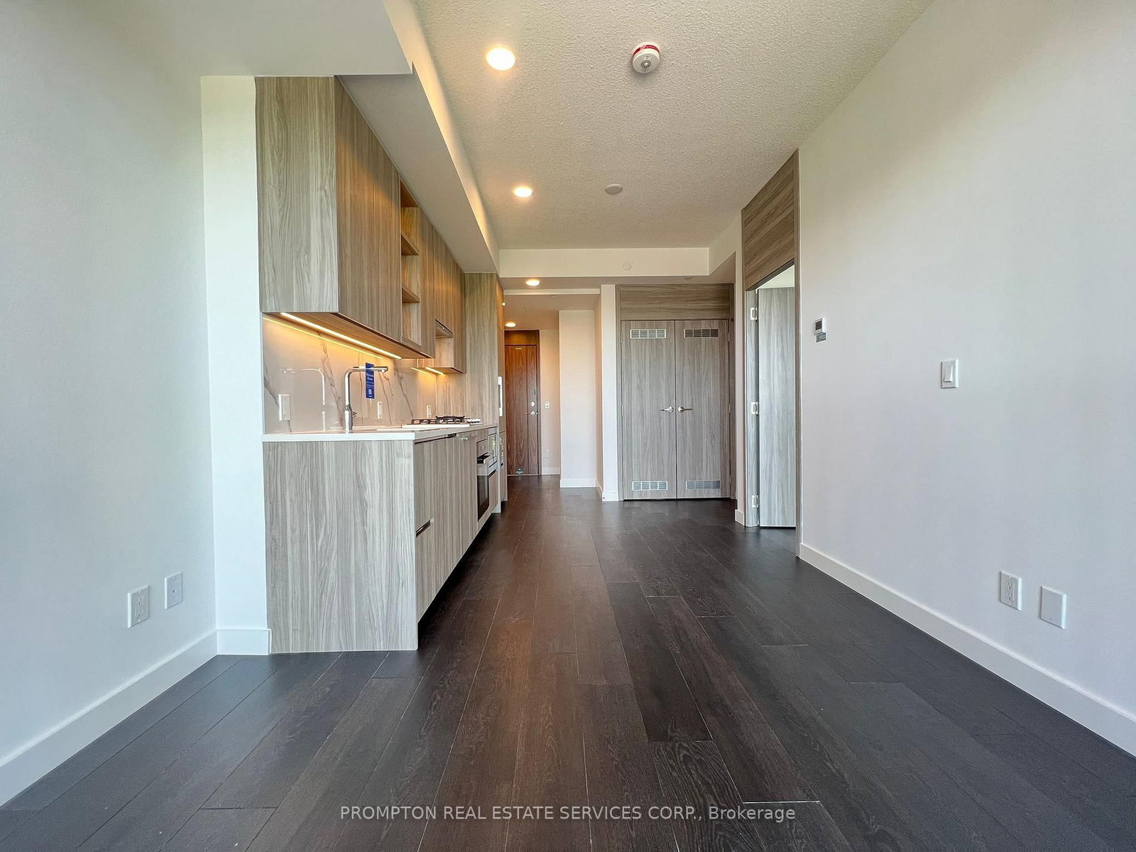 18 Esther Shiner Boulevard, Unit 2309 - Photo 5