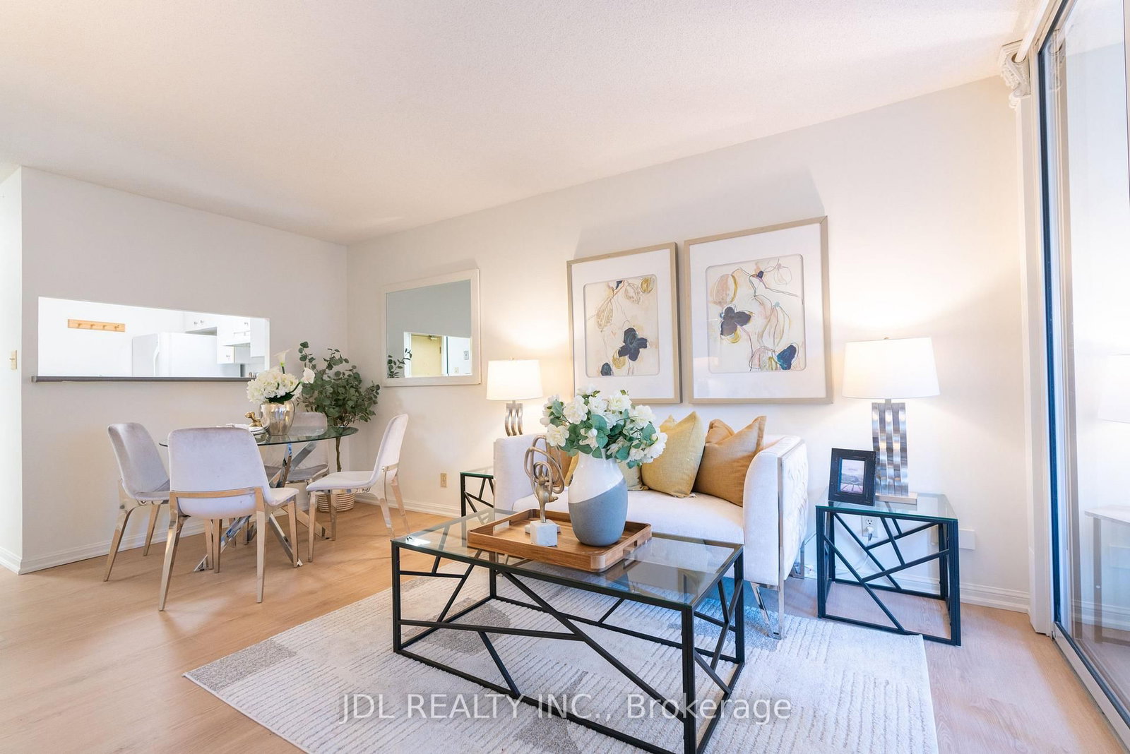 Condo sold at 407-24 Wellesley Street, Toronto, Ontario, M4Y 2X6 - Bay Street Corridor - MLS: C13217536