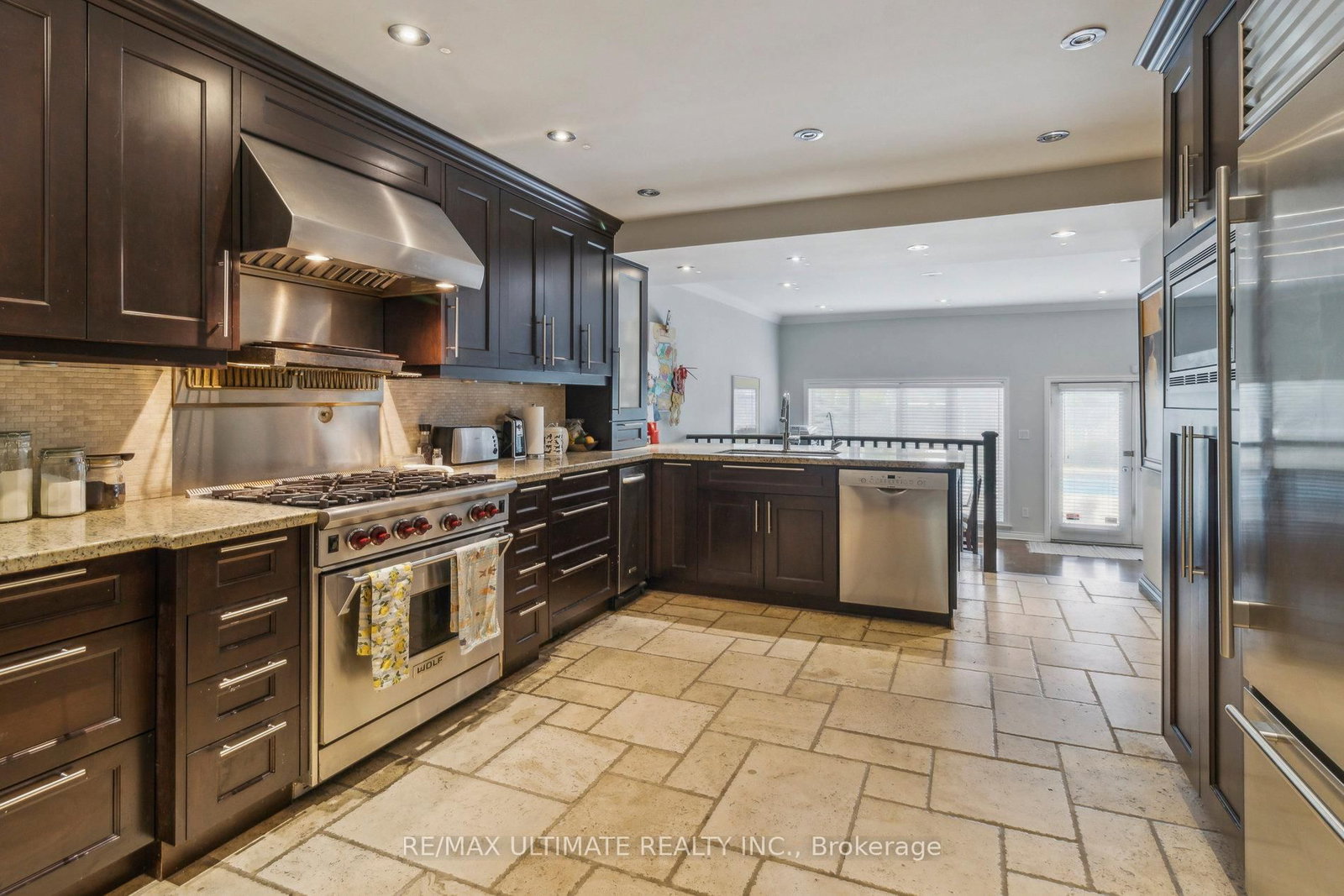 181 Bayview Heights Drive • Toronto, ON photo 7