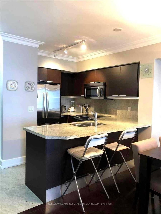 605 - 650 Sheppard Avenue E