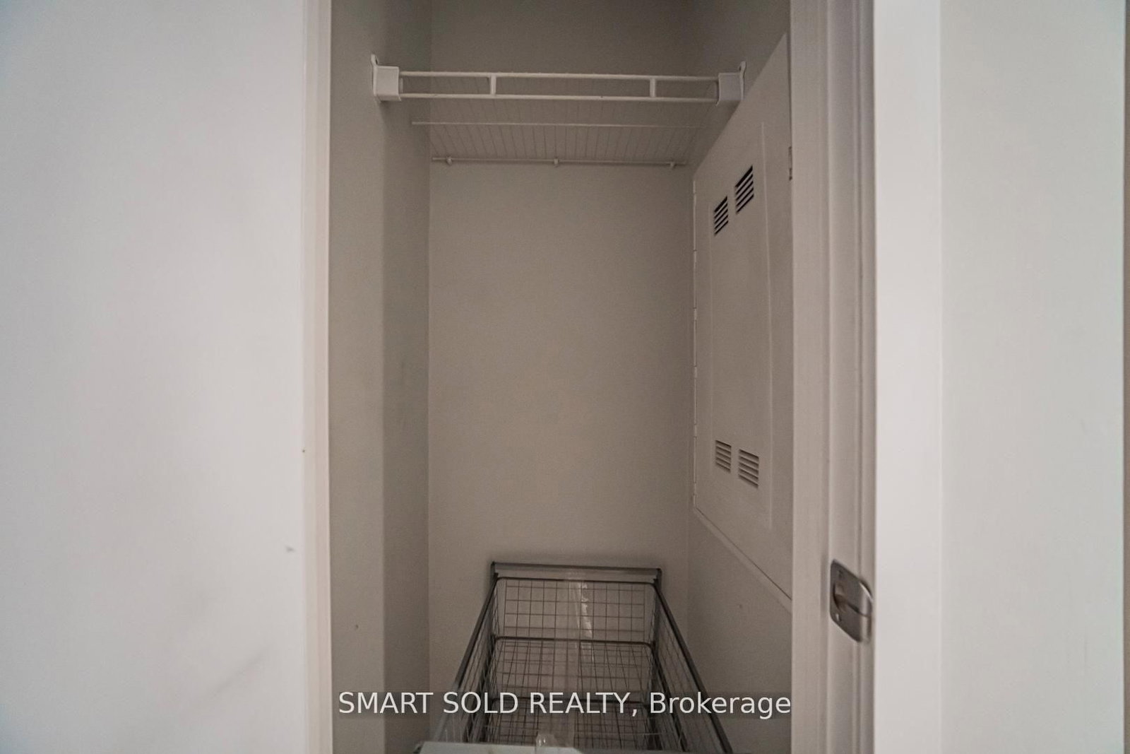 5 St Joseph Street, Unit 3203 - Photo 5