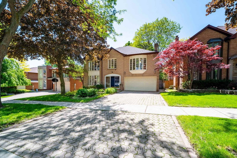 11 Riderwood Drive
