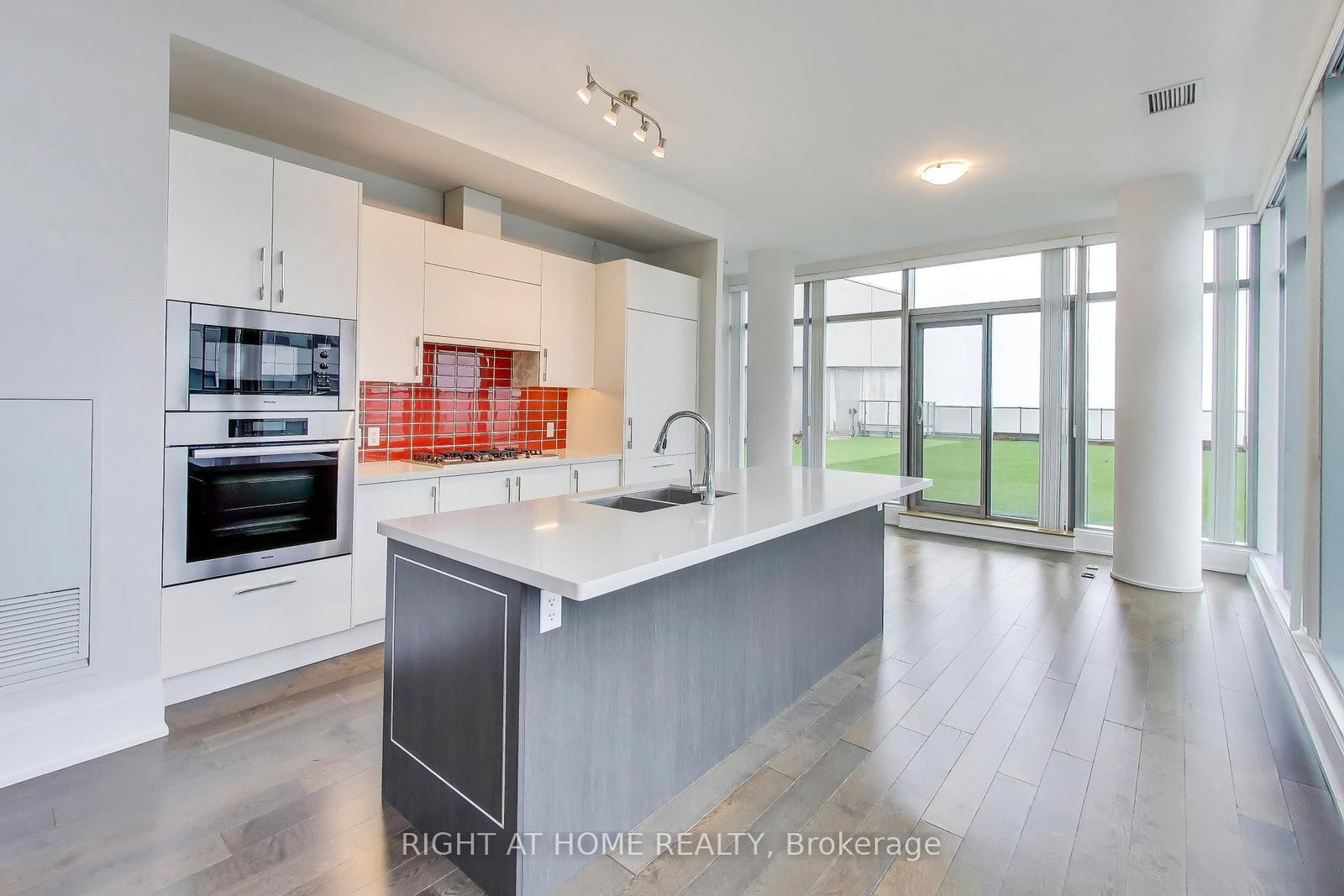 1126-39 Queens Quay, Toronto, ON, photo 4
