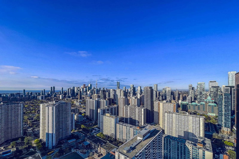 585 Bloor St E #4022, Toronto, Ontario