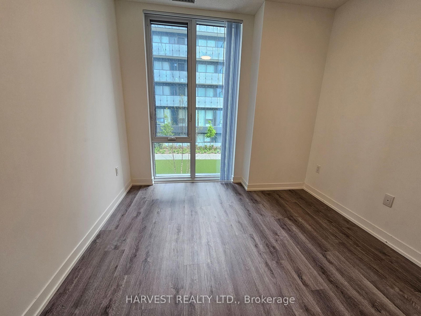 138 Downes Street, Unit 801 - Photo 9