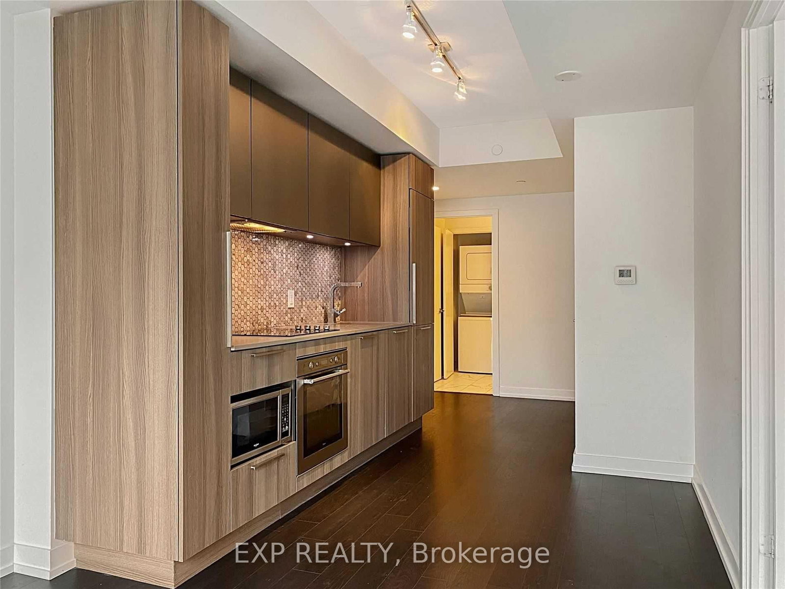 85 Wood Street, Unit 1105 - Photo 4