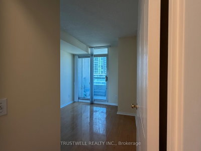Unit 902 — 238 Doris Avenue — photo 6