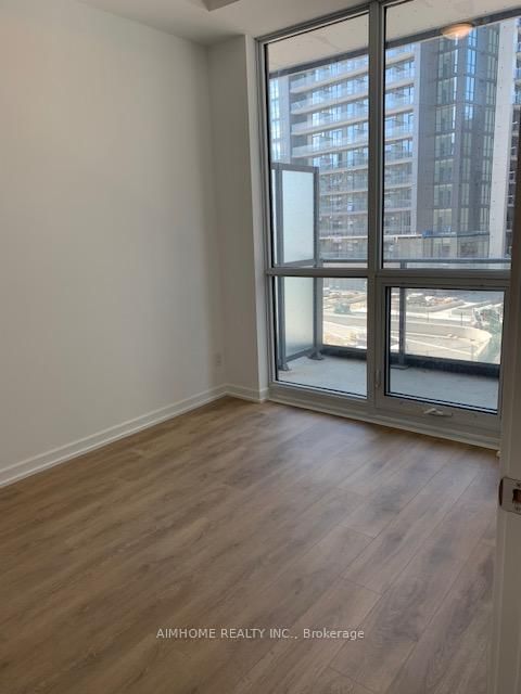 32 Forest Manor Road, Unit 306 - Photo 4