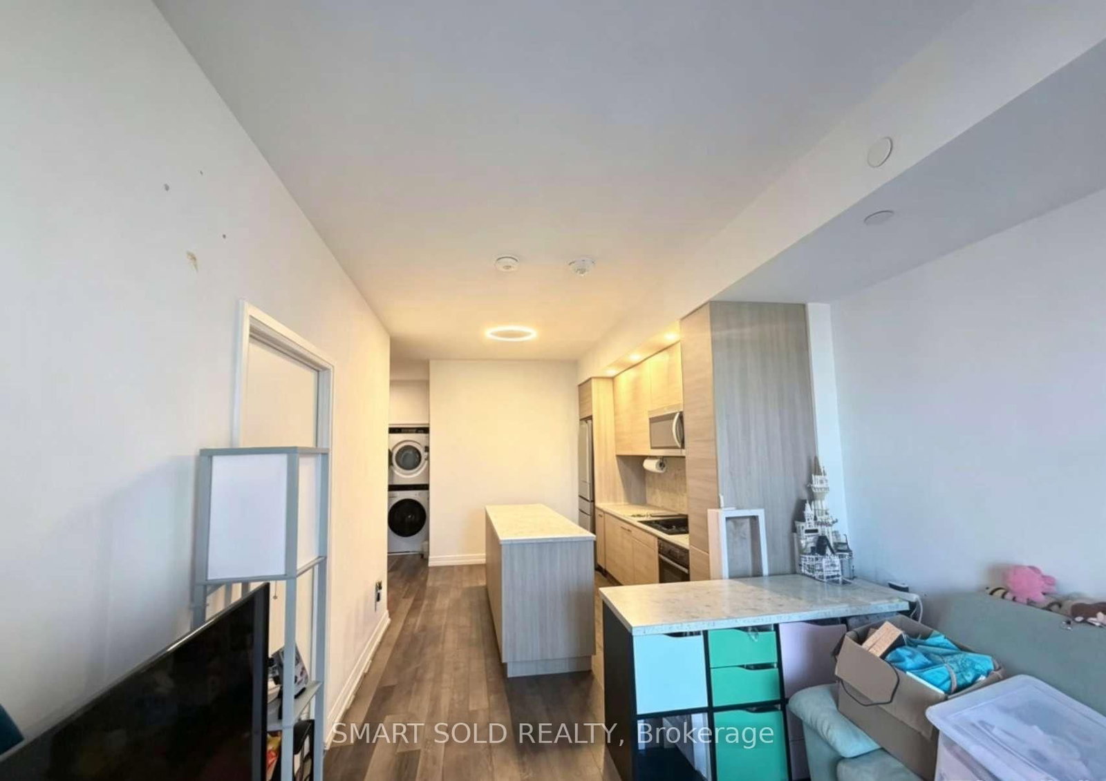 75 Canterbury Place, Unit 1001 - Photo 3
