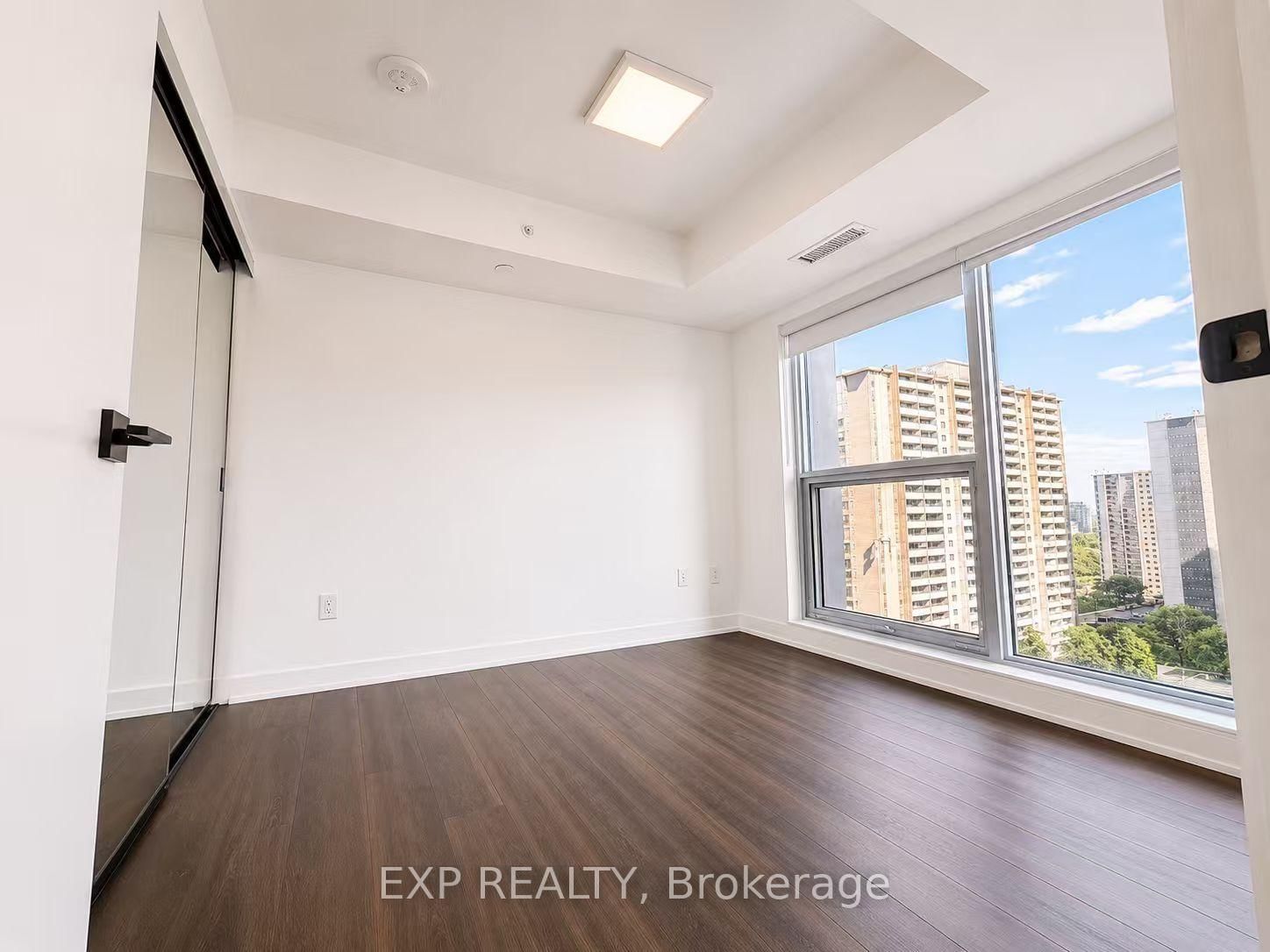 609 Sherbourne Street, Unit 1302 - Photo 12