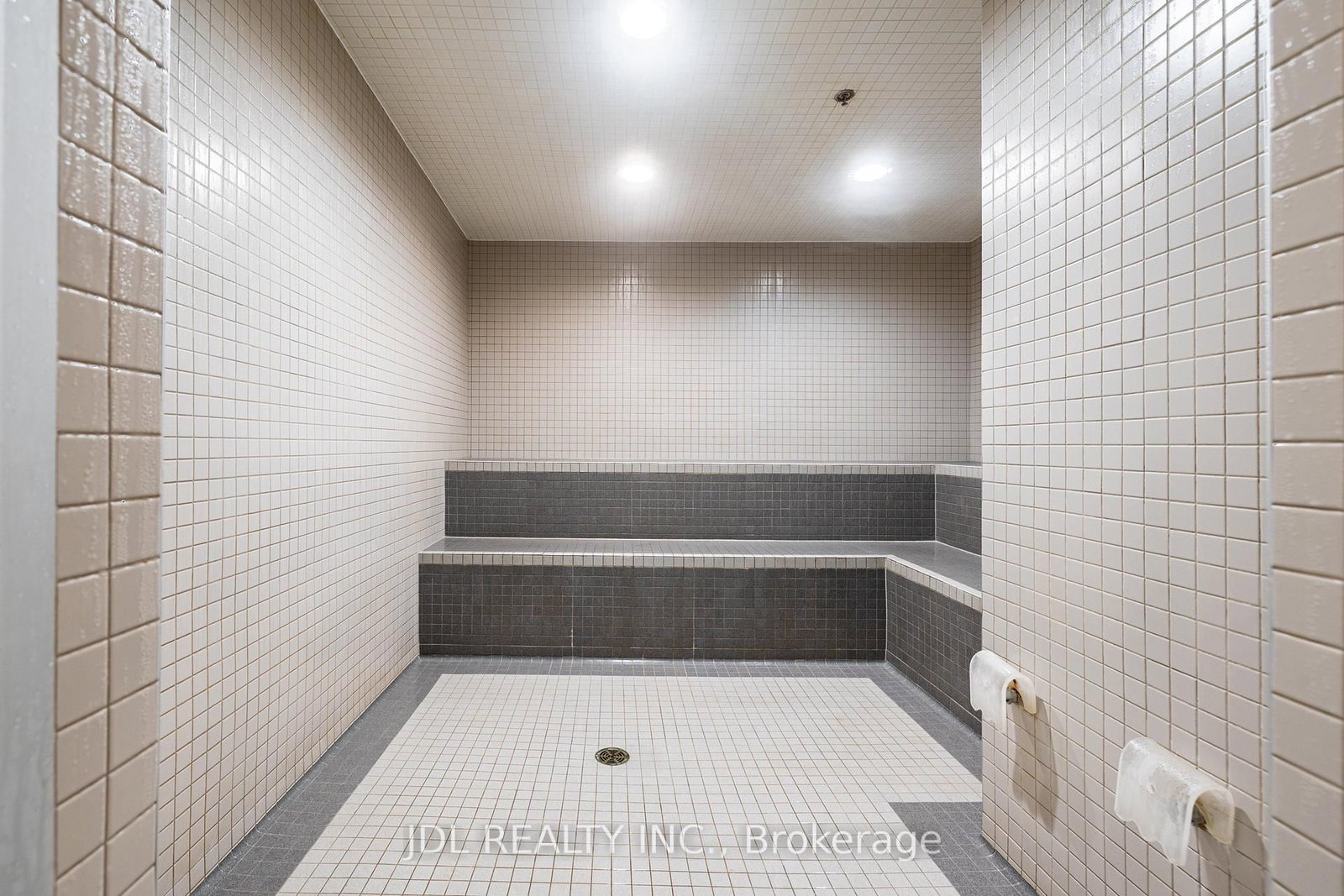 16 Harbour Street • #4006 • Toronto, ON photo 19