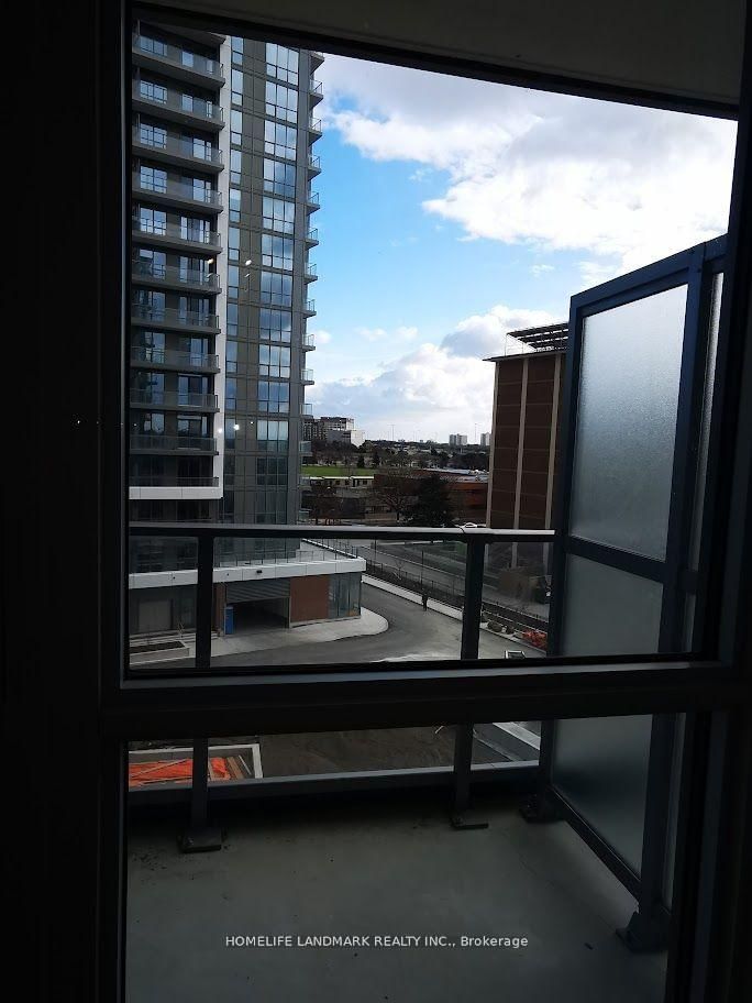 36 Forest Manor Road, Unit 524 - Photo 8