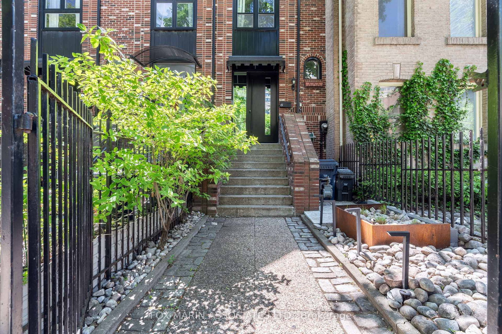61 McGill Street - Photo 48