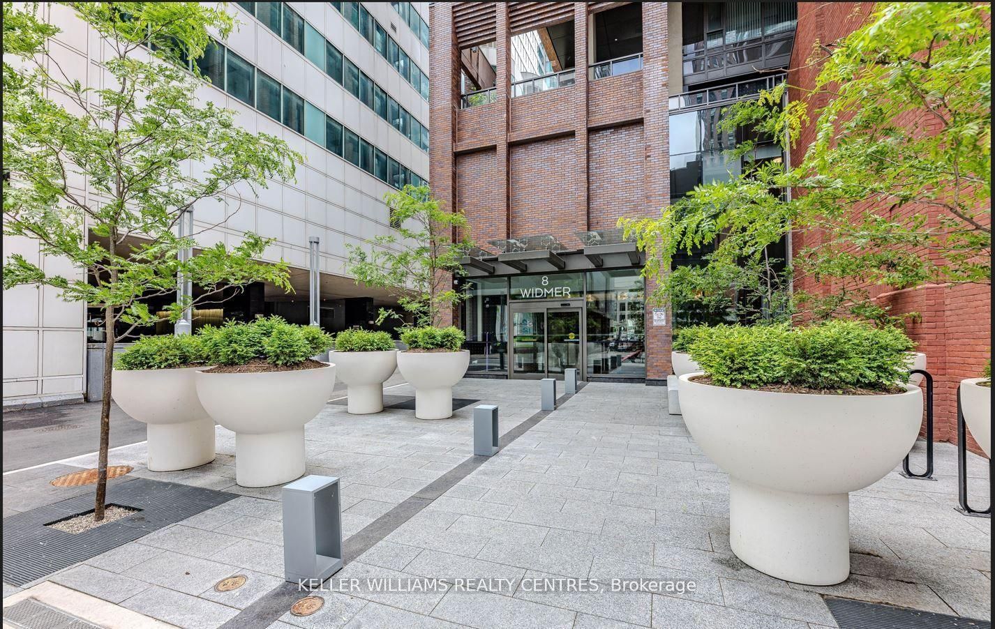 2515-8 Widmer Street, Toronto, ON, photo 2