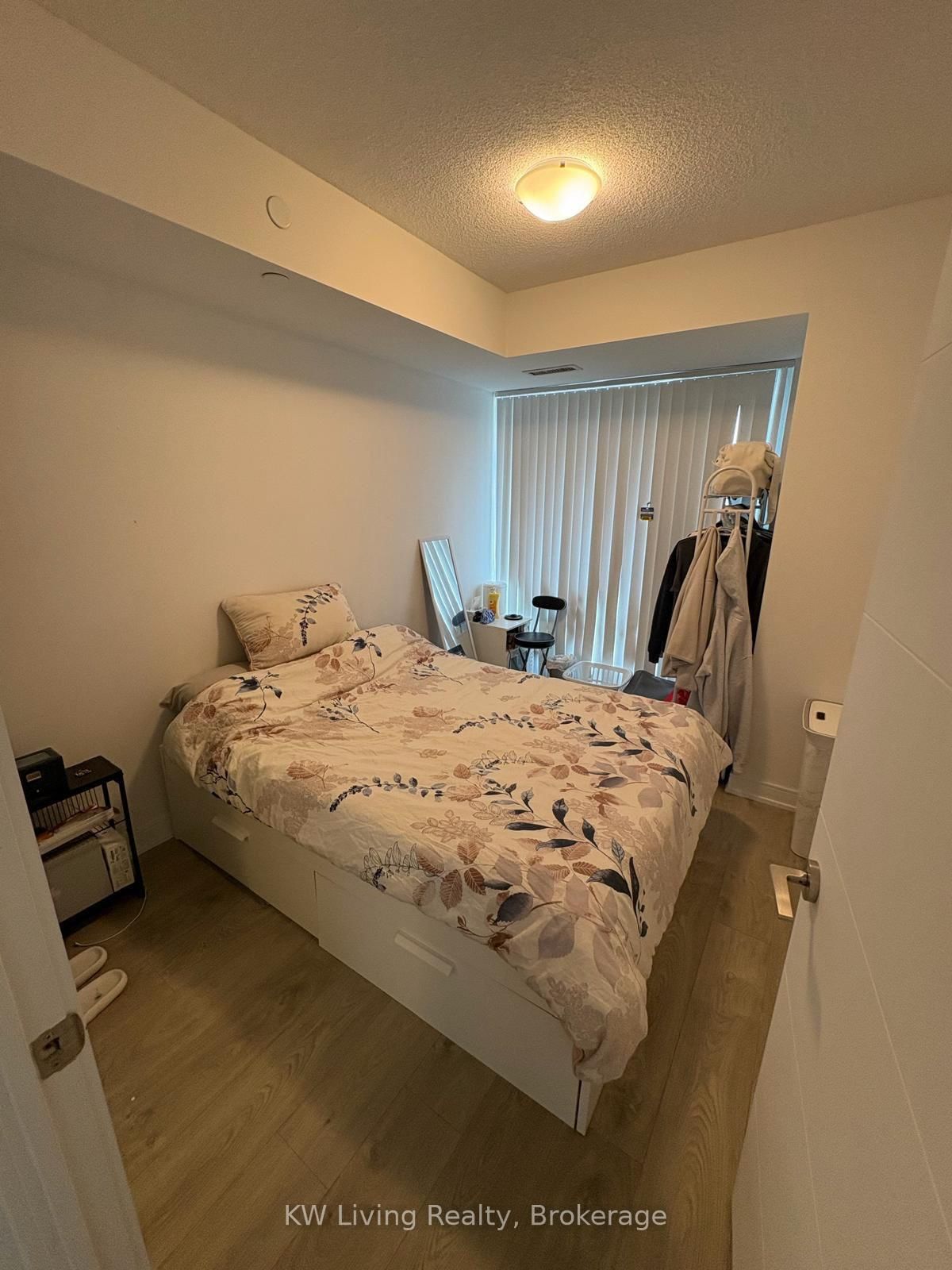 50 Wellesley Street E, Unit 807 - Photo 5