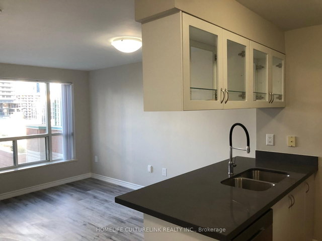 801 - 889 Bay Street