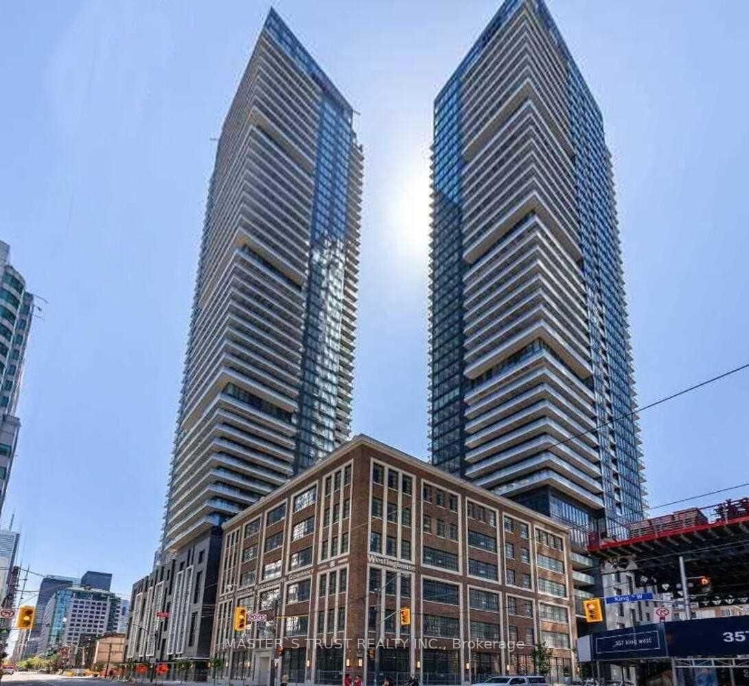 125 Blue Jays Way, Unit 1110
