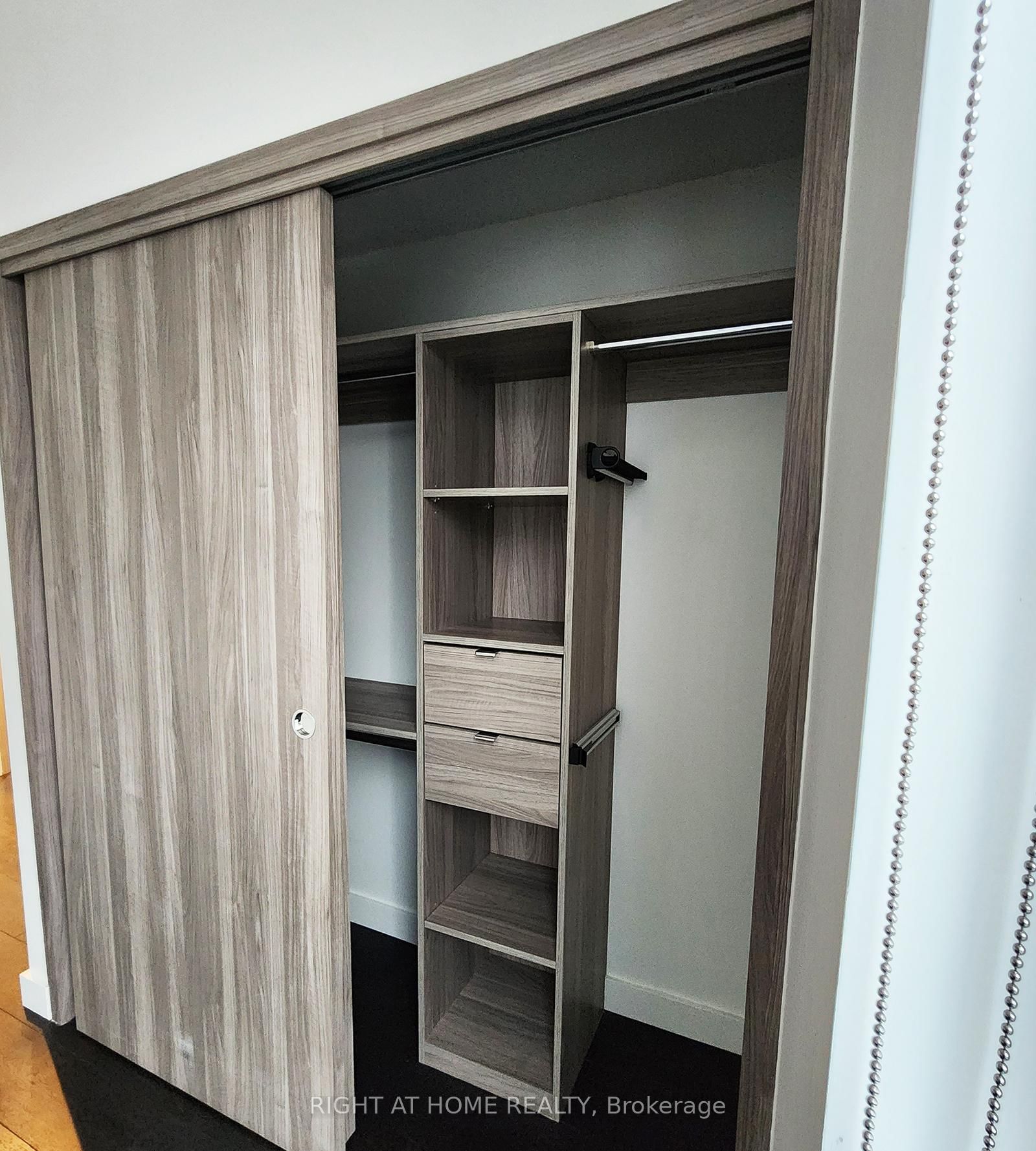 95 McMahon Drive, Unit 2808 - Photo 15