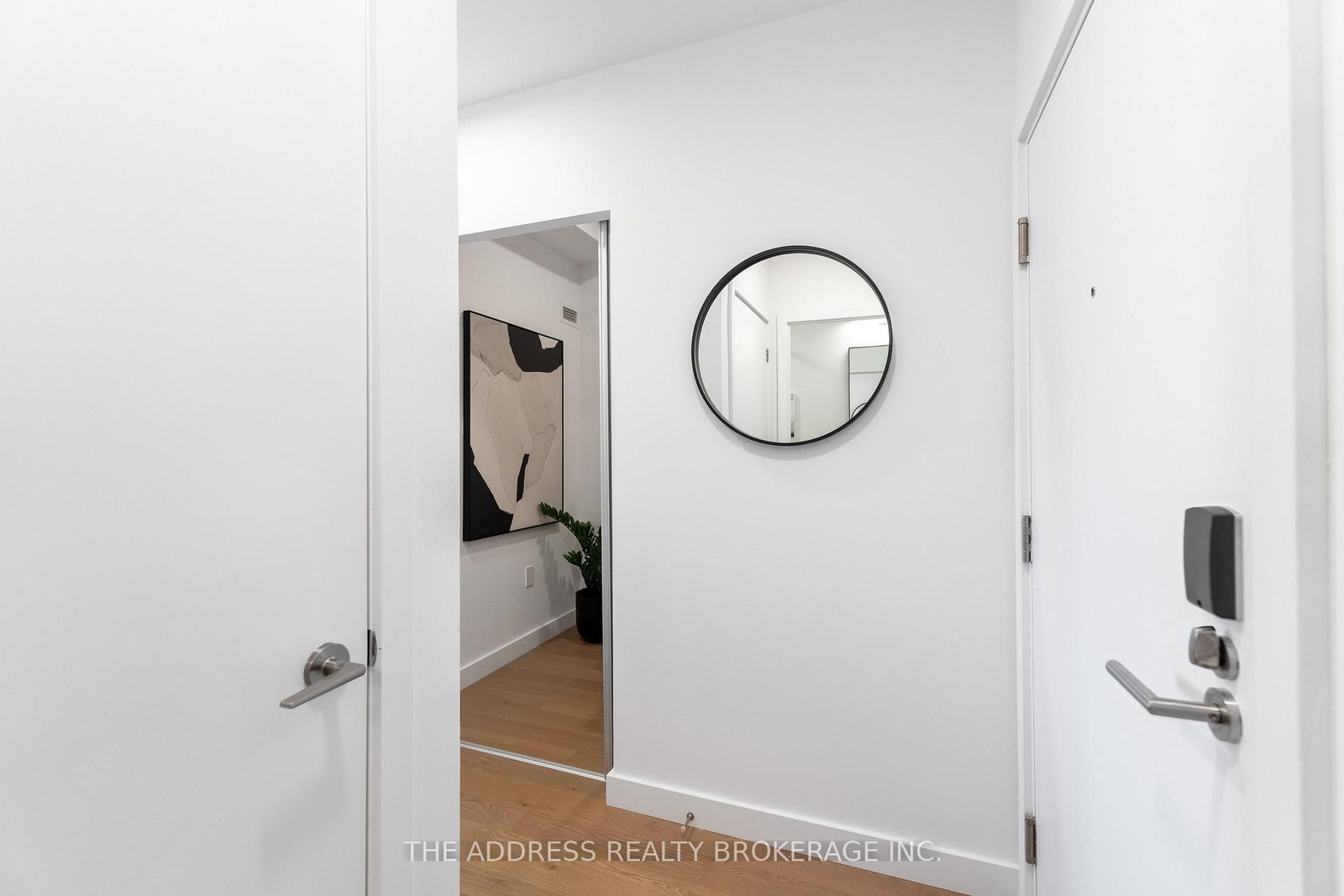 1720 Bayview Toronto,ON M4G 3C4 — Photo 14