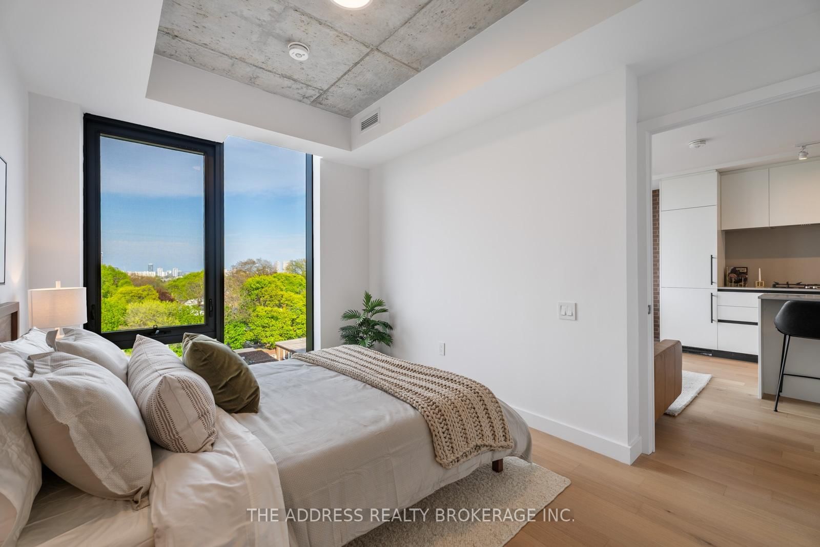1720 Bayview Avenue E, Unit 625
