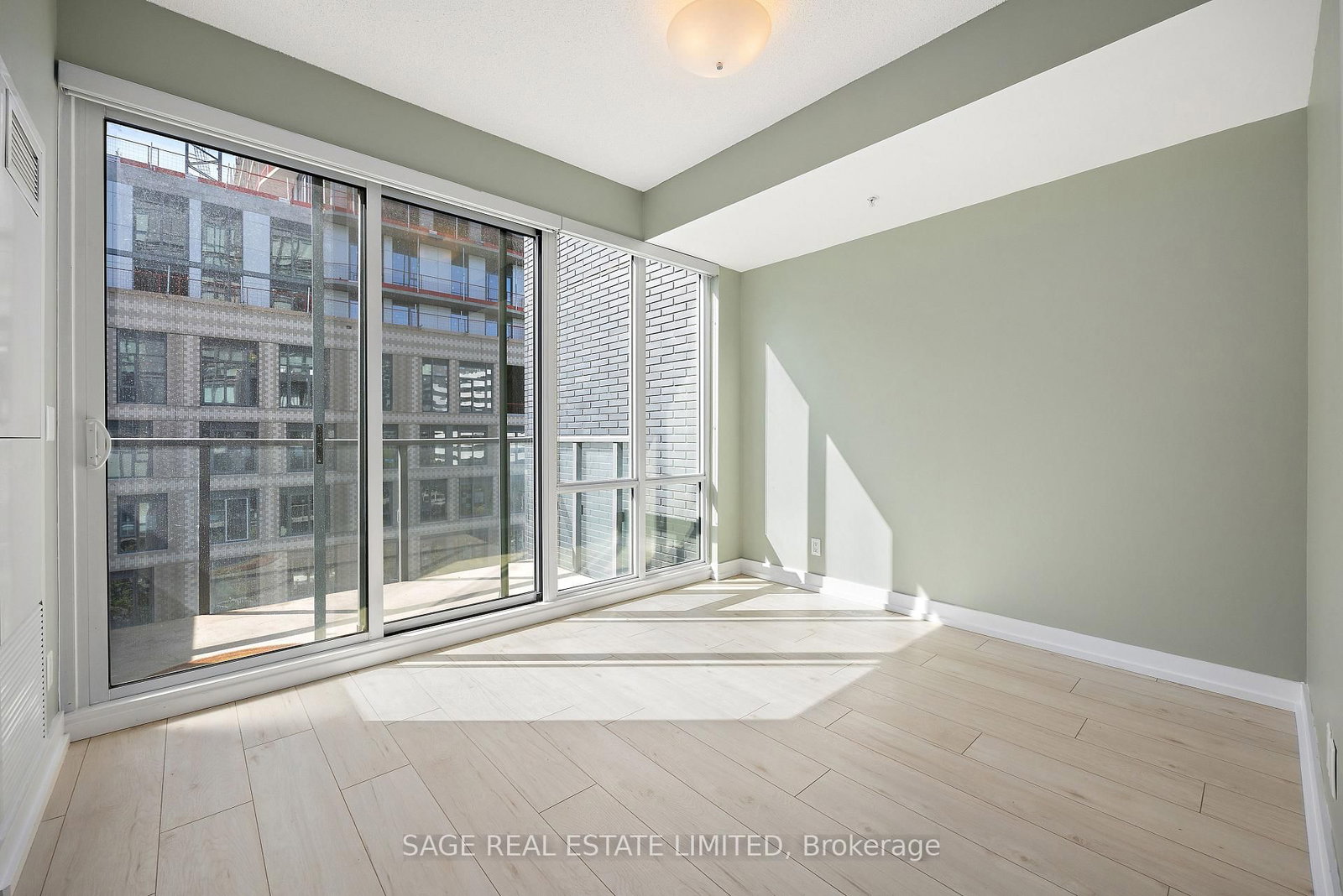 455 Front Street E, Unit N501 - Photo 3