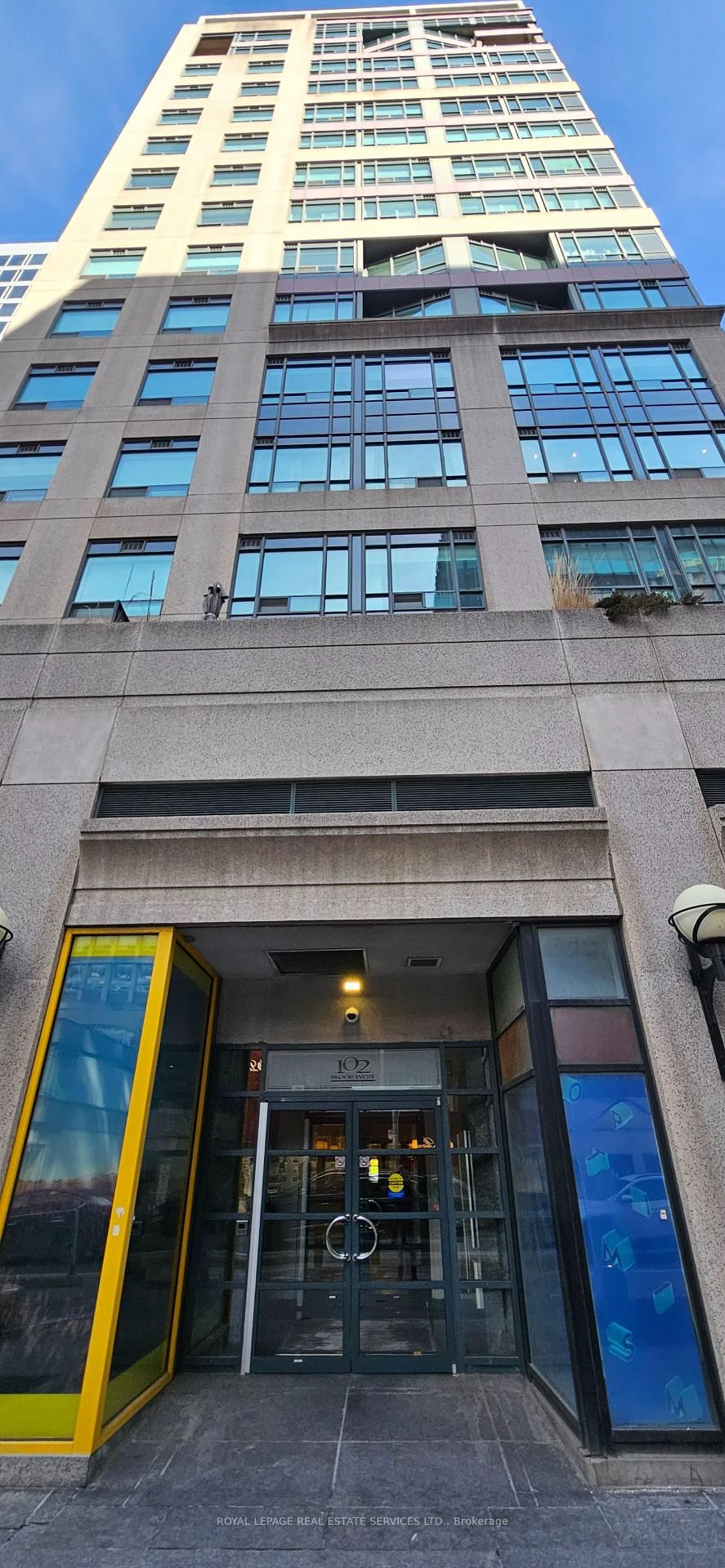 102 Bloor Street W, Unit 306