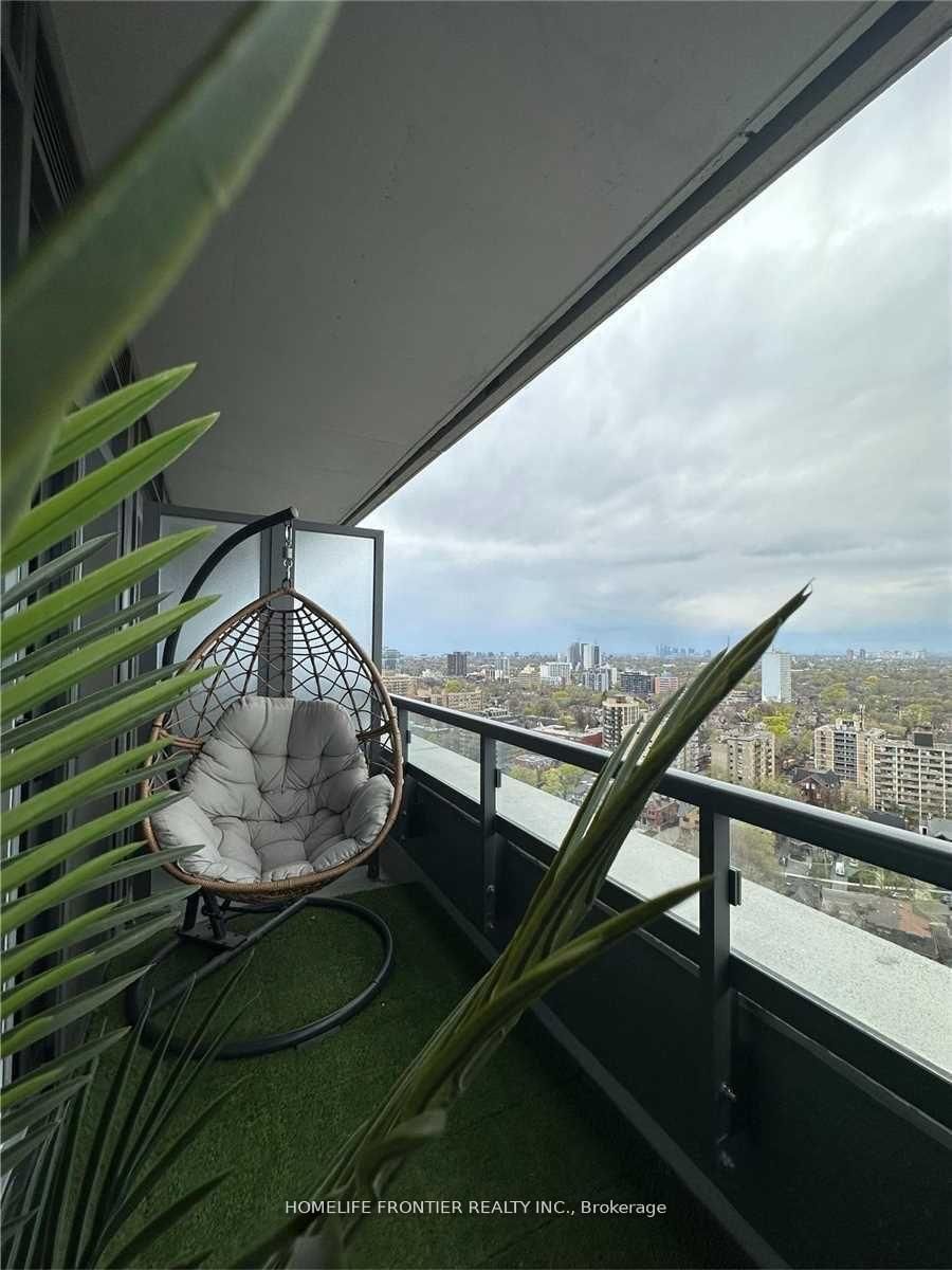 181 Bedford Road, Unit 2001 - Photo 17