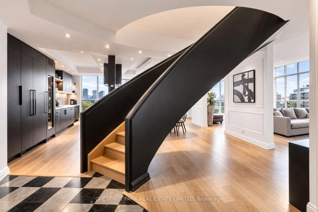 PH 903 - 3 Mcalpine Street