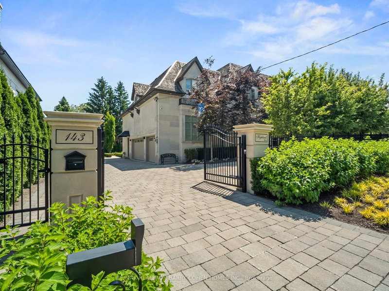 143 Highland Crescent