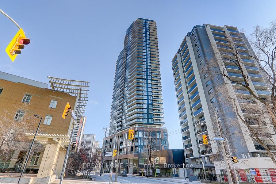 159 Wellesley Street E, Unit 3304