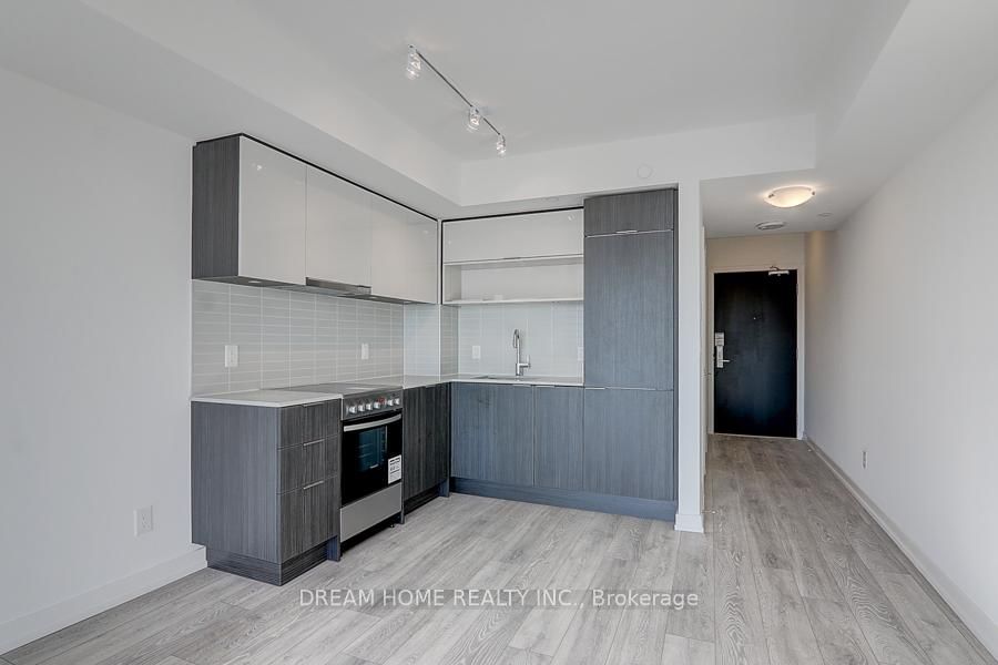 159 Wellesley Street E, Unit 3304 - Photo 10