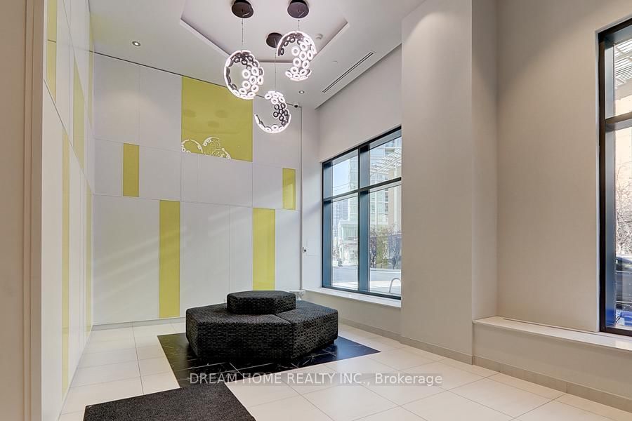 159 Wellesley Street E, Unit 3304 - Photo 3
