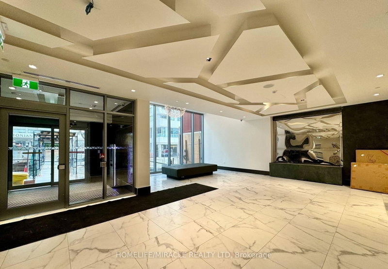 home for lease on 2417-50 Dunfield Avenue
