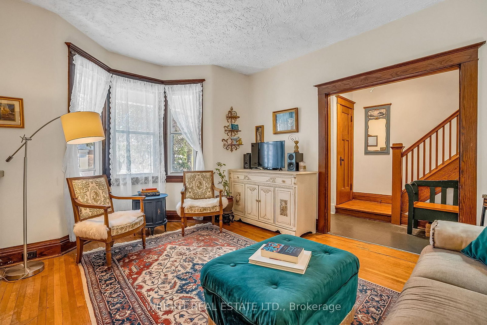 Listing Image 7