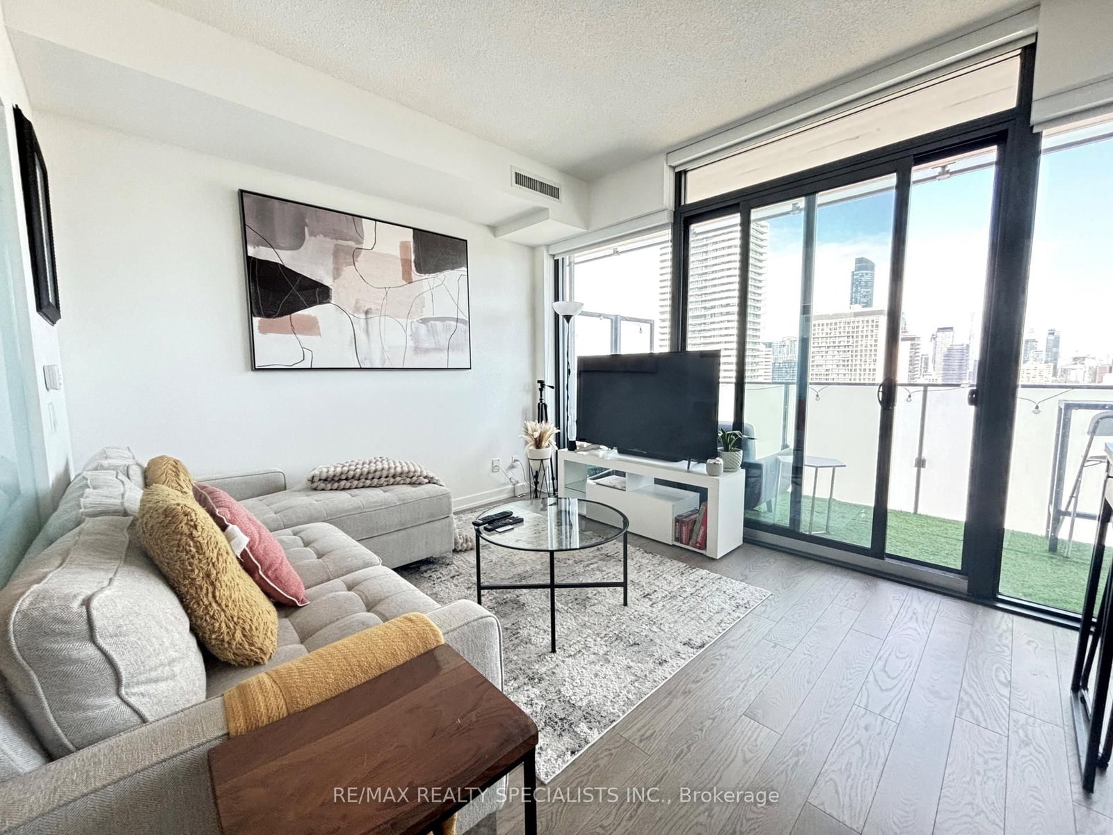 25 Richmond Street E, Unit 3214 - Photo 2