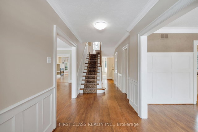 80 Douglas Drive
