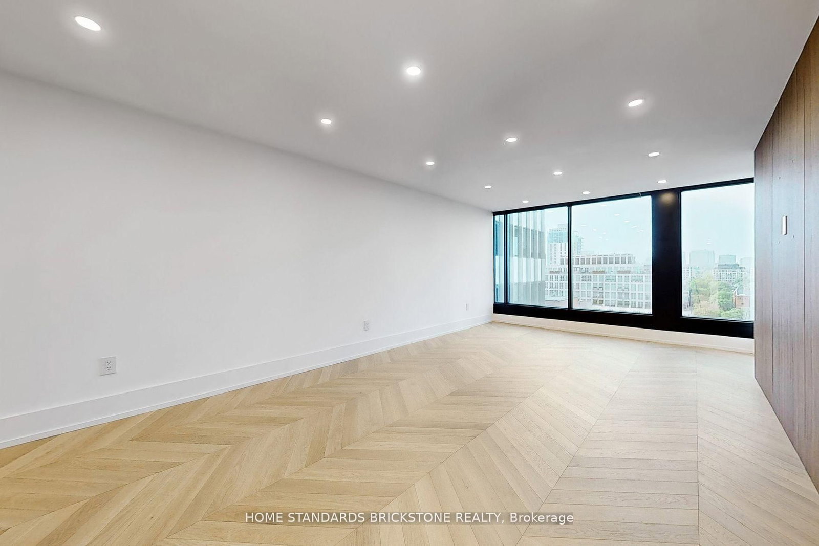 110 W Bloor Street • #1009 • Toronto, ON photo 16