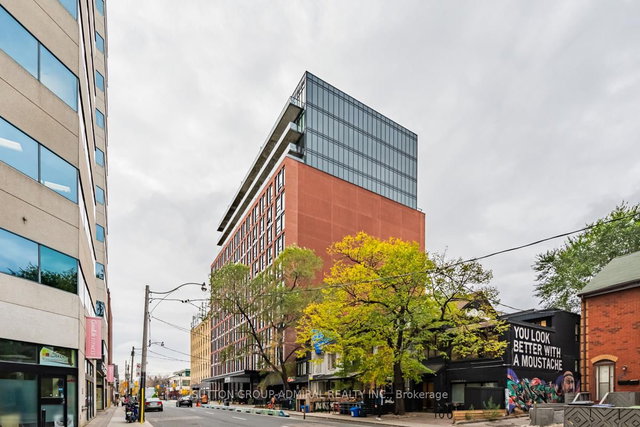 1304 - 608 Richmond Street W