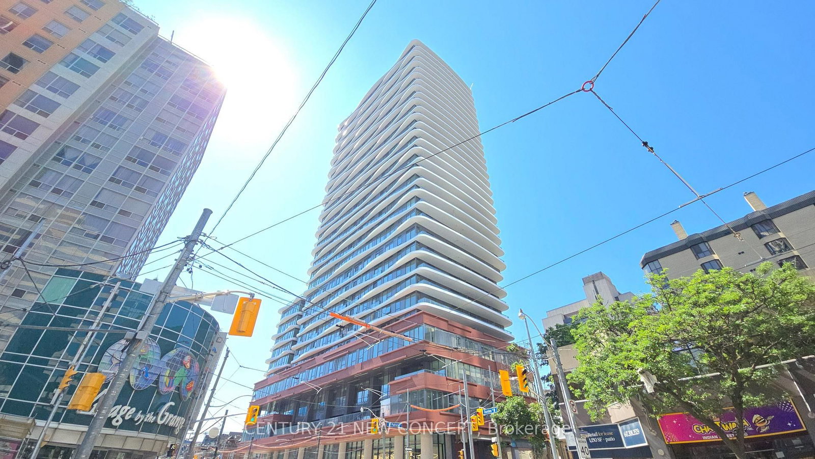 280 Dundas Street W, Unit 714