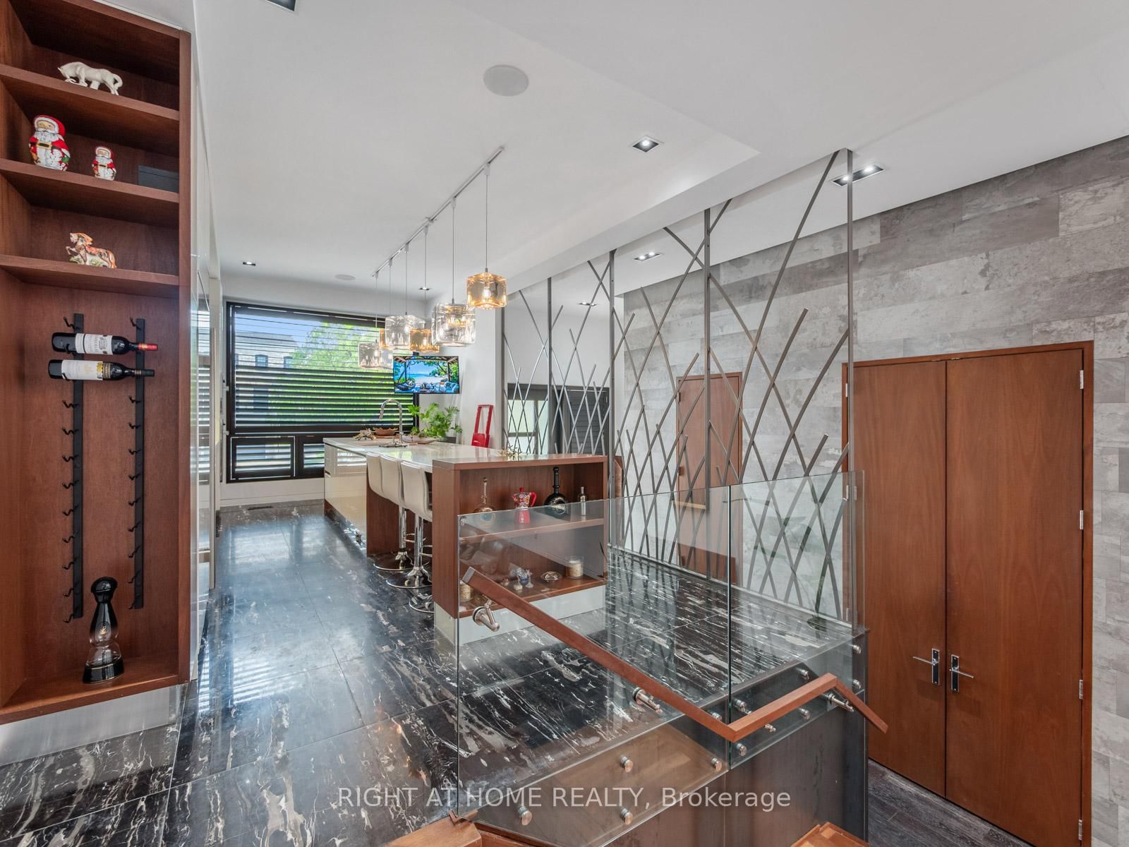 336 Melrose Avenue • Toronto, ON photo 13