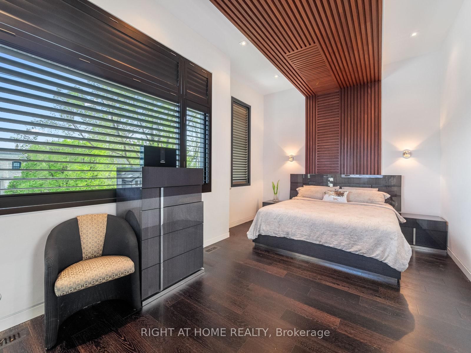 336 Melrose Avenue • Toronto, ON photo 18