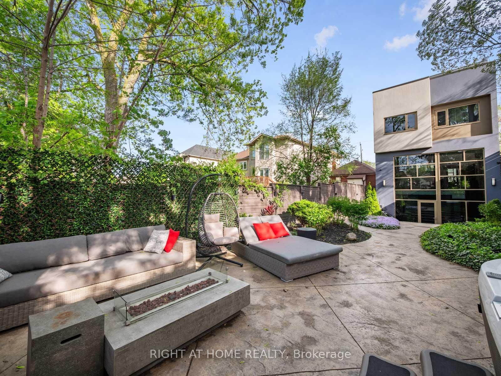 336 Melrose Avenue • Toronto, ON photo 38
