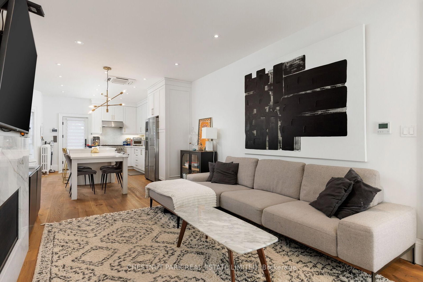 386 Palmerston Boulevard • Toronto, ON photo 24