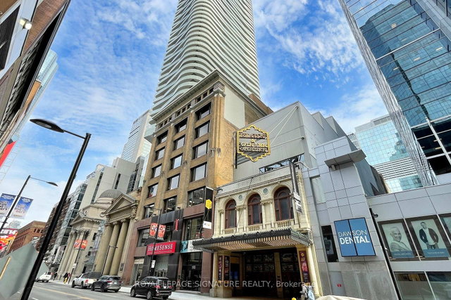 4409 - 197 Yonge Street